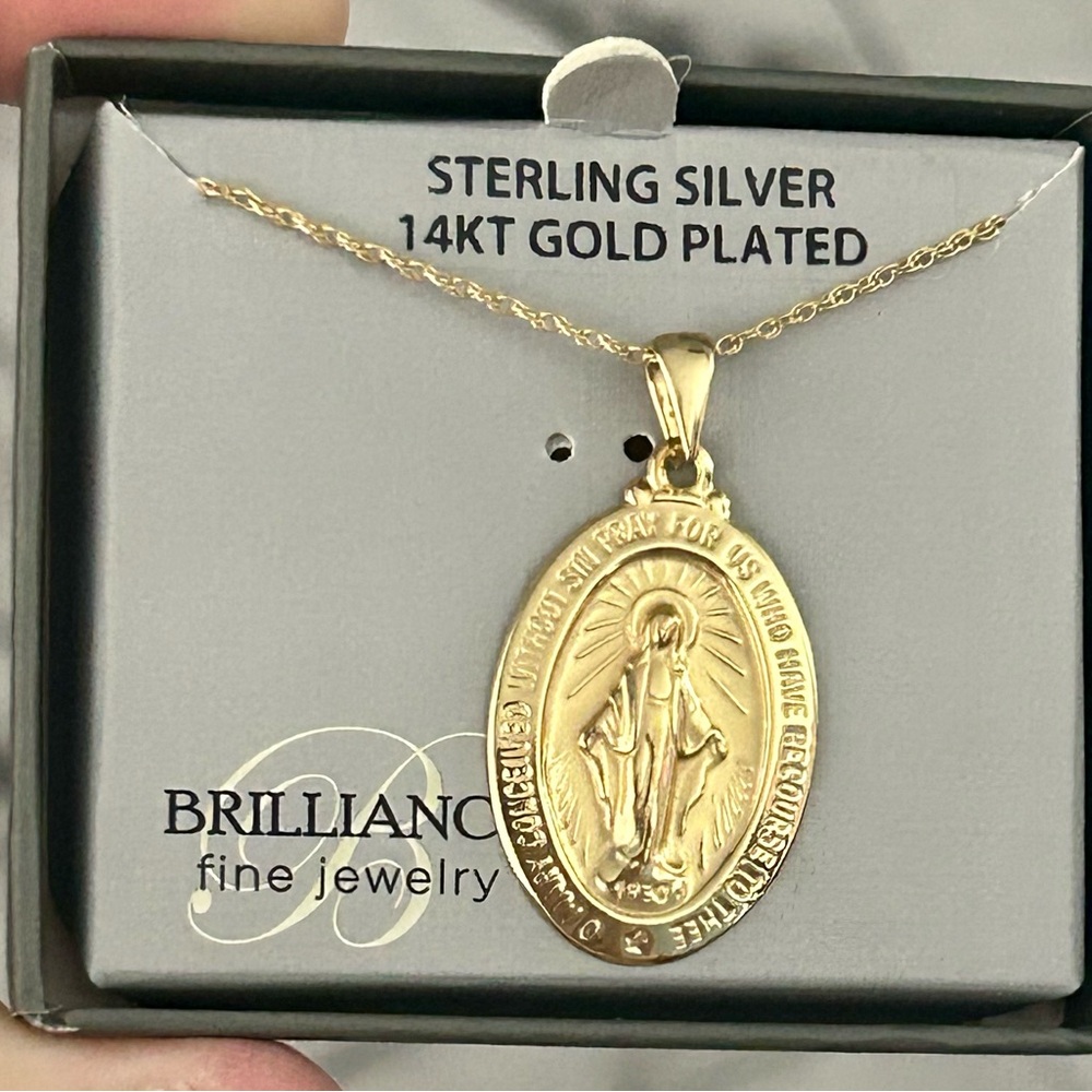 Sterling Silver 14KT Gold Plated Virgin Mary Medallion Pendant 18" Chain NIB